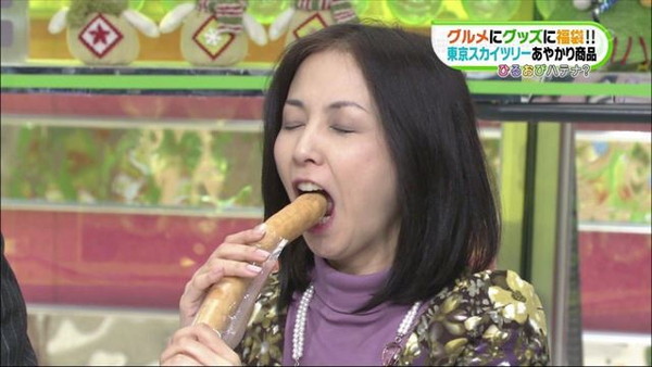 【放送事故画像】テレビでそんな顔して食べられたら食べ物がチンコにしか見えないｗｗｗ 03
