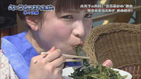 【放送事故画像】何食べてもエロく見えちゃうこの女達ｗｗ食べてる時の顔がｗｗｗ 03